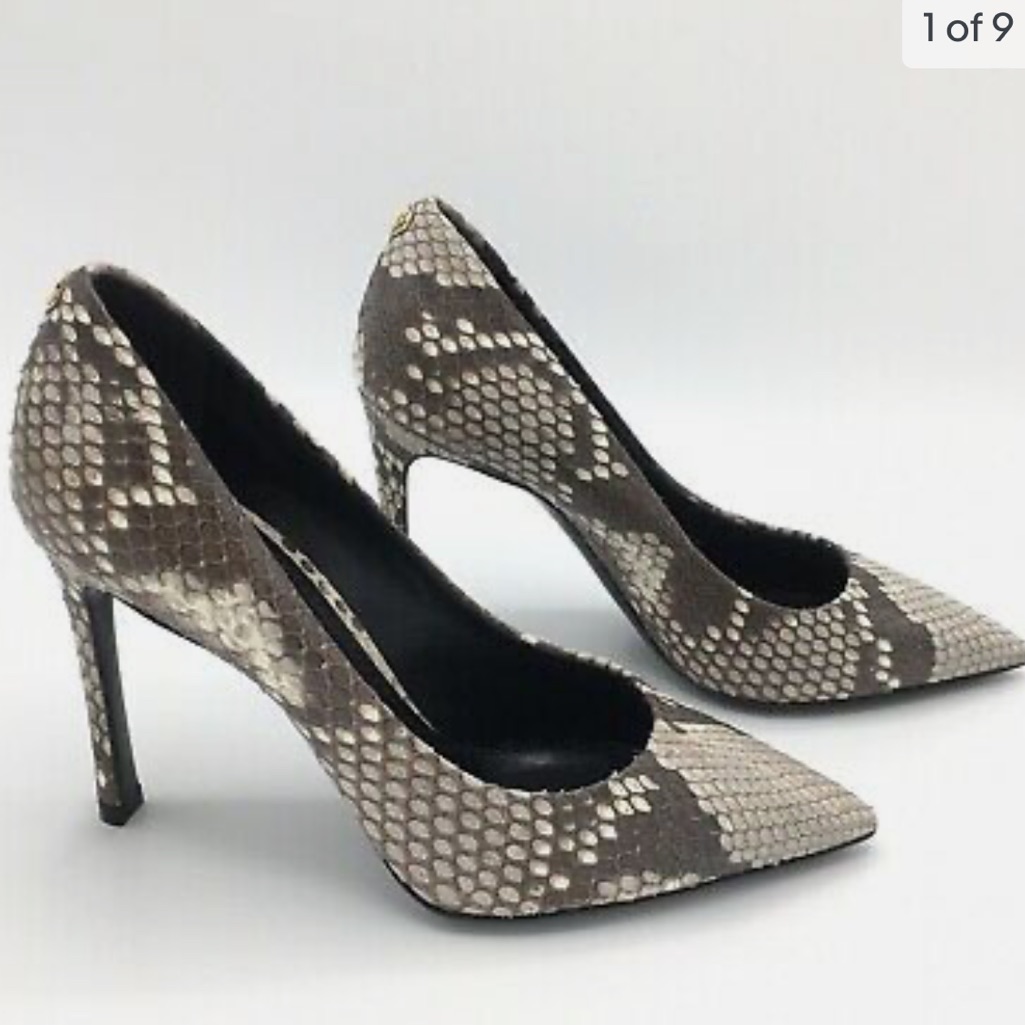 Louis Vuitton Python Rendez Vous Pump